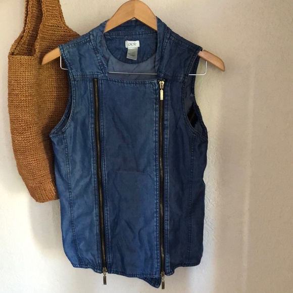 Cache Tops - Y2K Cache Zipper Vest